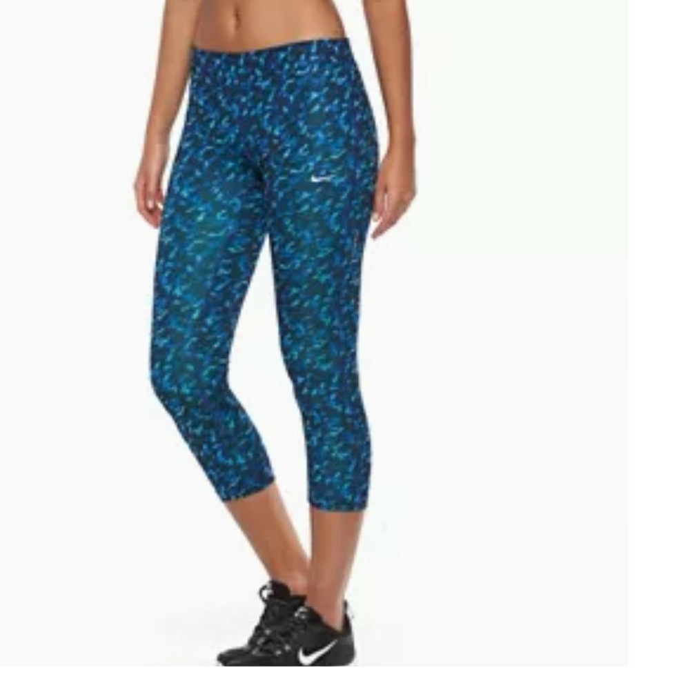 Nike Dri-Fit Women's Printed Training Capris